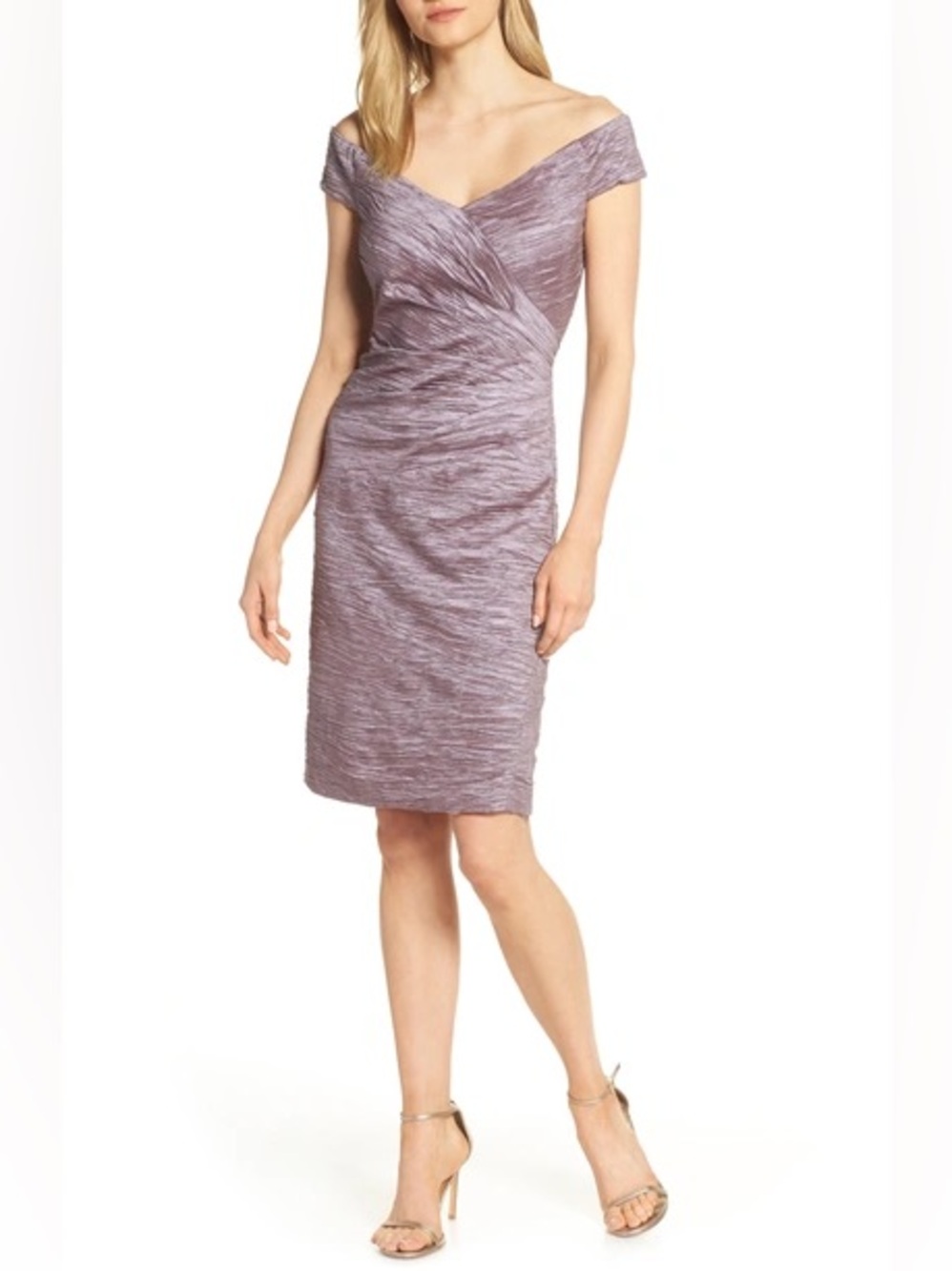 Eliza J Taffeta Body-Con Dress in Soft Lilac